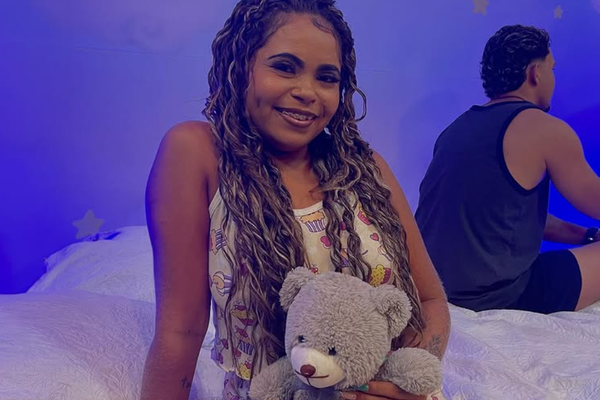 Ungur áhrifavaldur lést eftir metanóleitrun í afmælisveislunni sinni