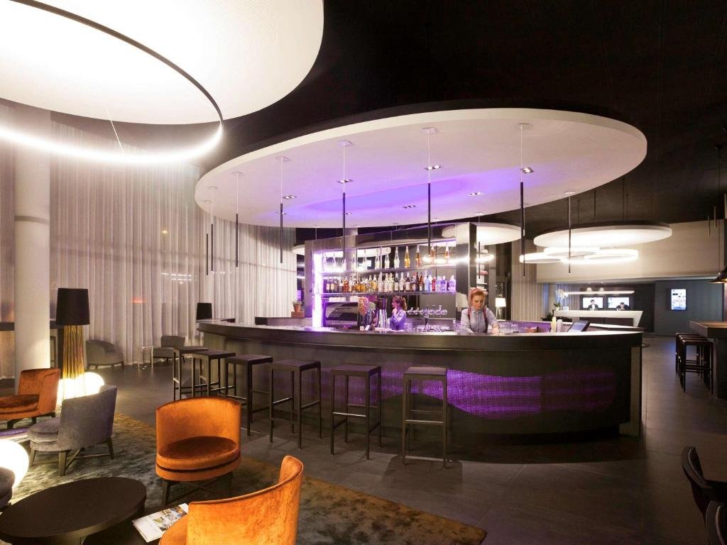 eurovisionhotel2