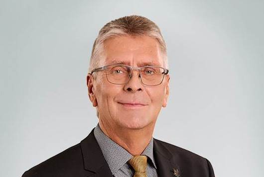 gudmundur ingi kristinsson ráðherra