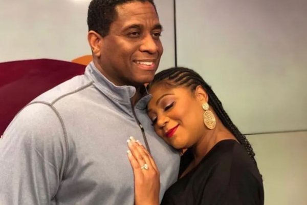 Mágur Toni Braxton lést í nótt