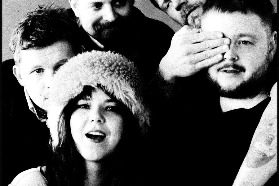 Aðstandendur tónleika Of Monsters and Men leggja áherslu á að tónleikarnir séu aðgengilegir öllum