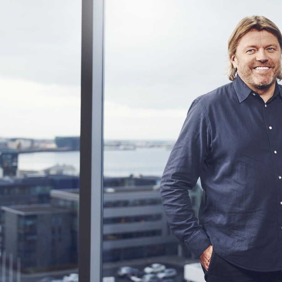 Greiða út milljarða