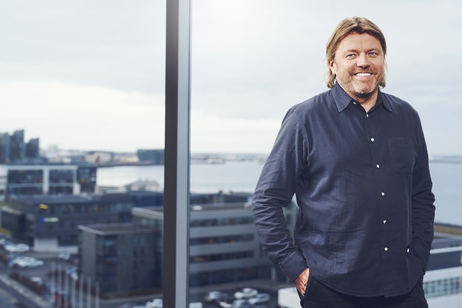 Jón Ásgeir á sjóinn