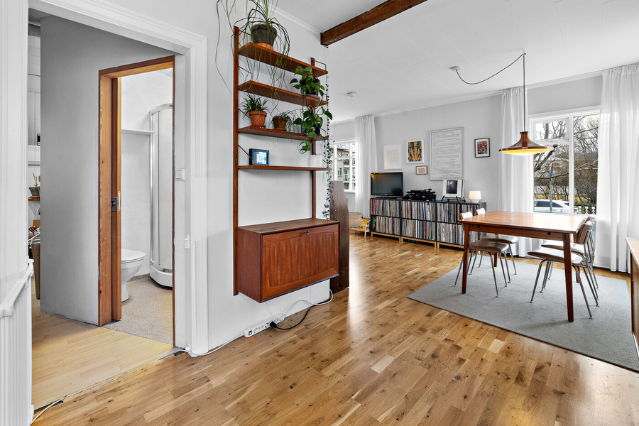 Albert Finnbogason selur hlýlega íbúð