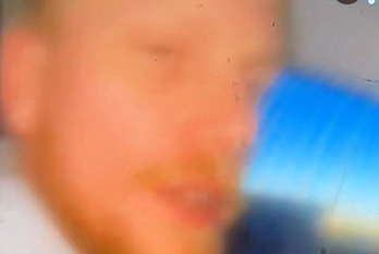 Lögreglan leitar manns