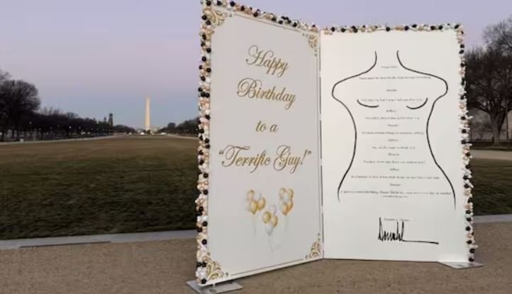 Minnismerki um Trump og Epstein