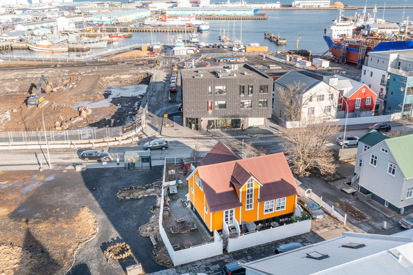 Með fallegri húsum Reykjavíkur á sölulista