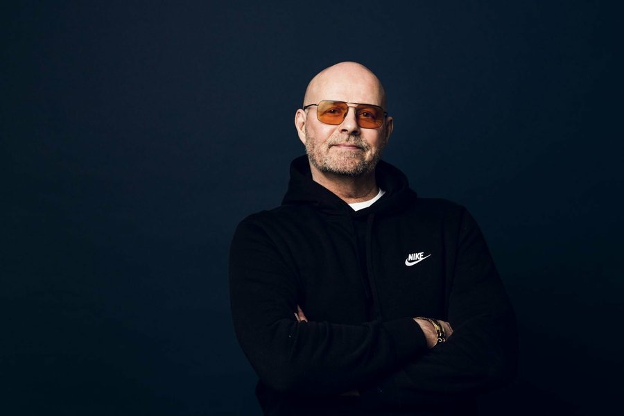 „Ég hef aldrei hitt hamingjusaman spilafíkil en ég hef sungið yfir æði mörgum“