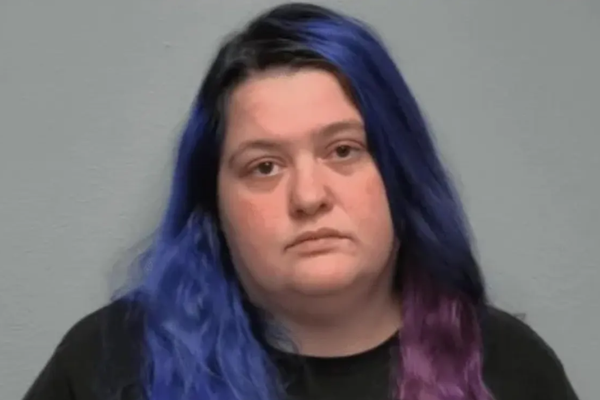 Matarsendill sprautaði piparúða yfir skyndibita viðskiptavina