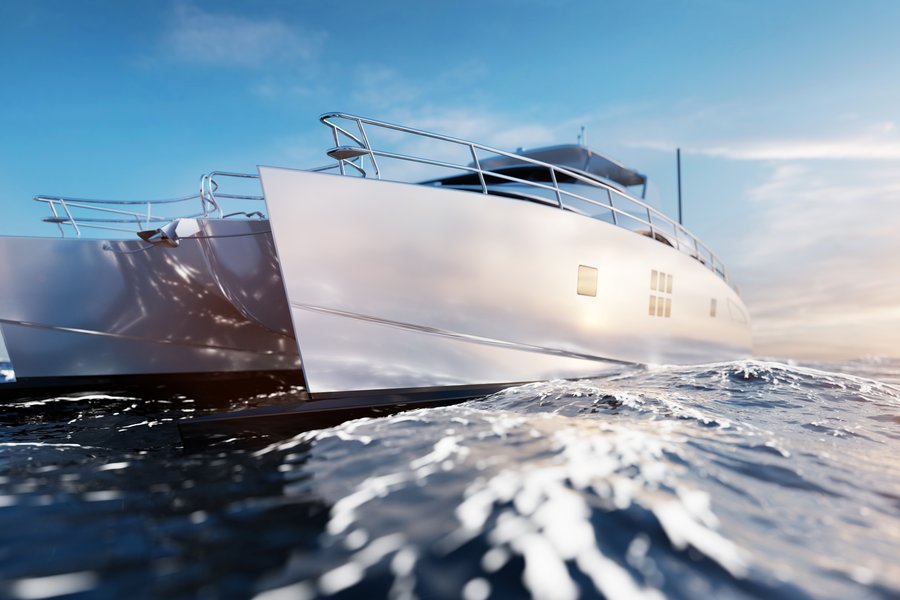 Tugir ferðamanna féllu í sjóinn þegar tvíbytna sökk í Karíbahafi