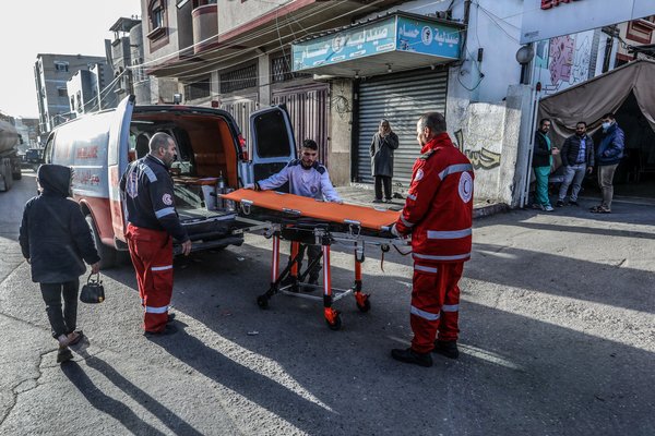 Óttast um örlög níu starfsmanna Rauða hálfmánans á Gaza