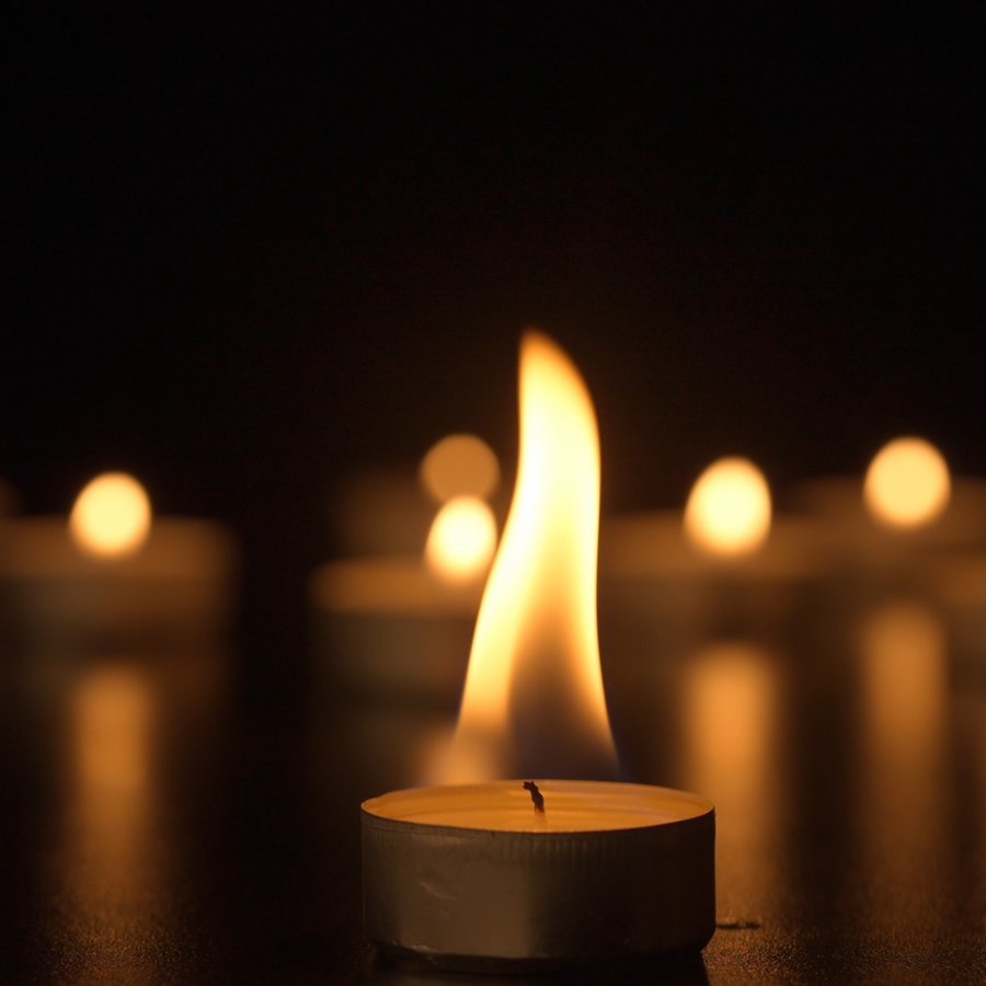 Bryndís Björg Guðmundsdóttir er látin