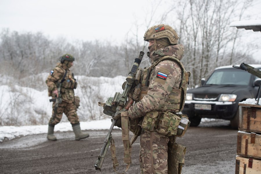 Spennan eykst við landamæri Rússlands og NATO-ríkja