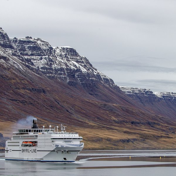 Smyril-Line varar við alvarlegum afleiðingum fyrir Seyðisfjörð