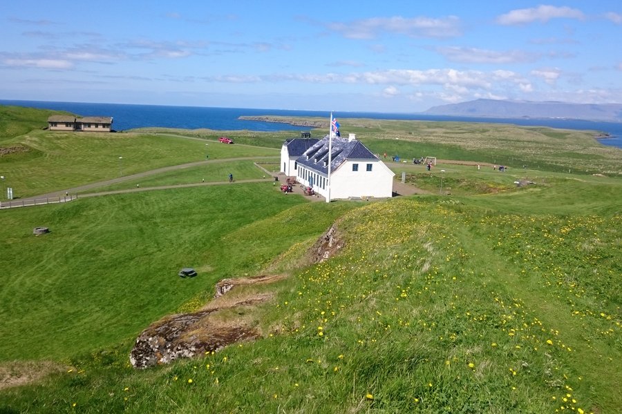 Jón Gnarr vill reisa klaustur í Viðey