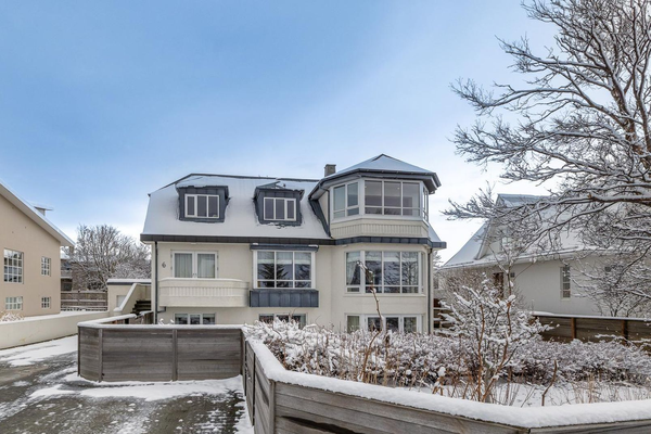 Selja stórfenglega Vesturbæjarperlu fyrir háa upphæð