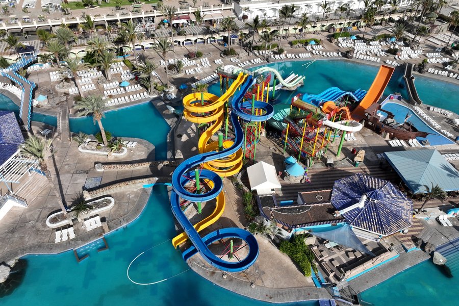 4 ára stúlka illa haldin eftir slys í vatnsrennibrautagarði á Kanarí