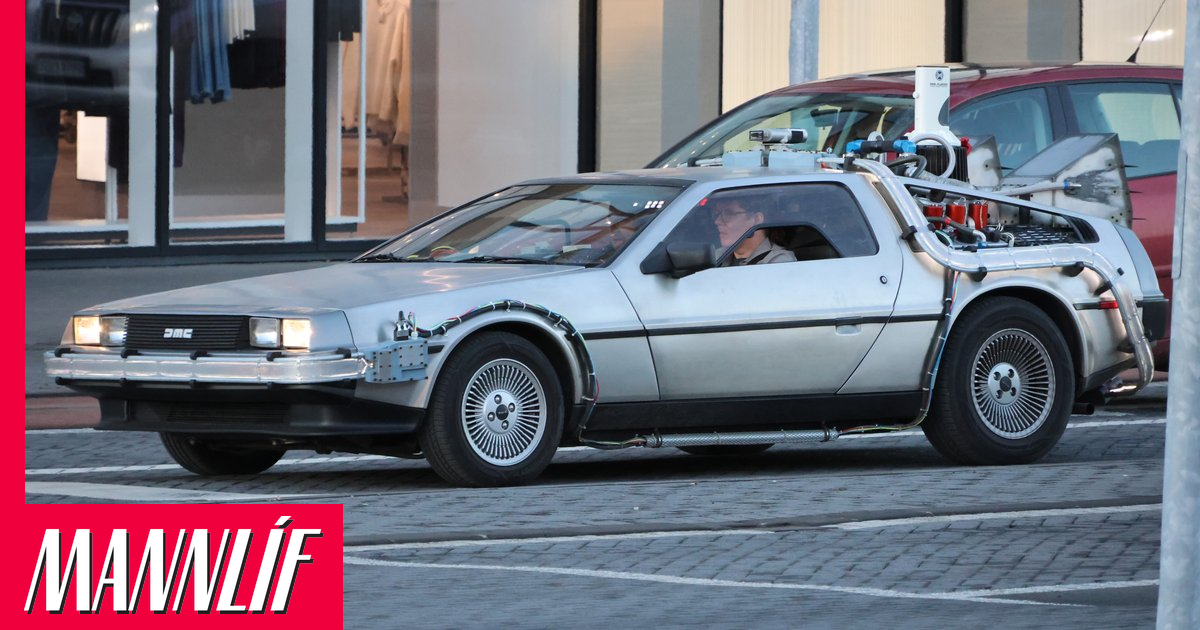 DeLorean-tímavél rúllaði um götur Reykjavíkur
