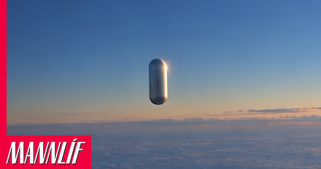 Flugmenn sáu undarlegan silfurlitan hlut á himni yfir Ohio