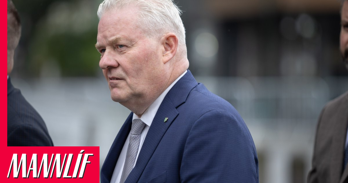 Sigurður Ingi þverfótar